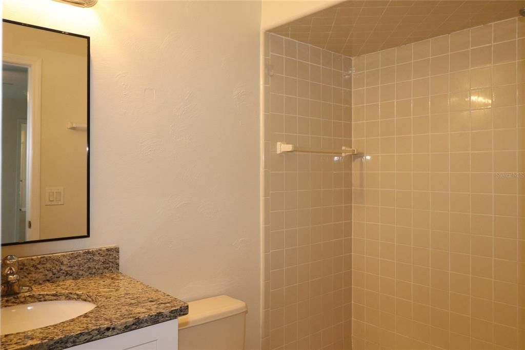 For Rent: $1,800 (3 beds, 2 baths, 1412 Square Feet)