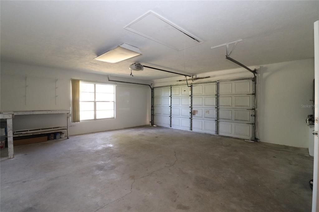 For Rent: $1,800 (3 beds, 2 baths, 1412 Square Feet)