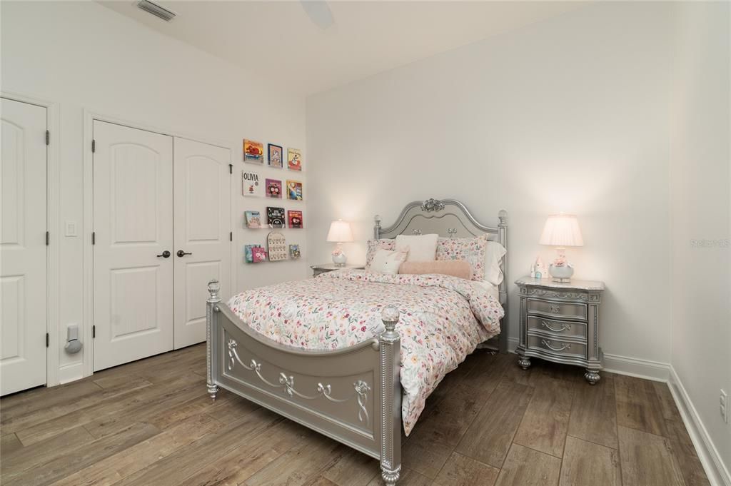 For Sale: $774,999 (4 beds, 3 baths, 2900 Square Feet)