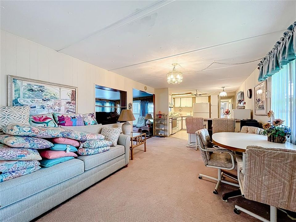 待售: $214,900 (3 贝兹, 2 浴室, 1415 平方英尺)