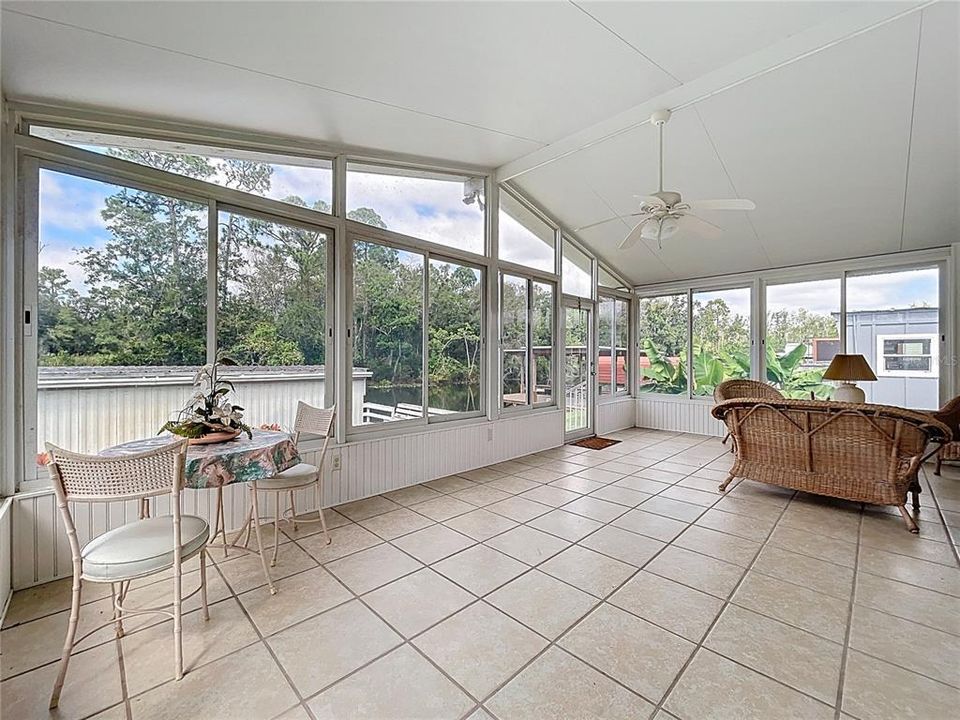 待售: $214,900 (3 贝兹, 2 浴室, 1415 平方英尺)