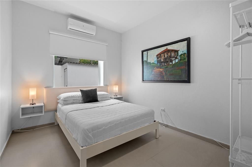 En Renta: $16,000 (5 camas, 3 baños, 3000 Pies cuadrados)