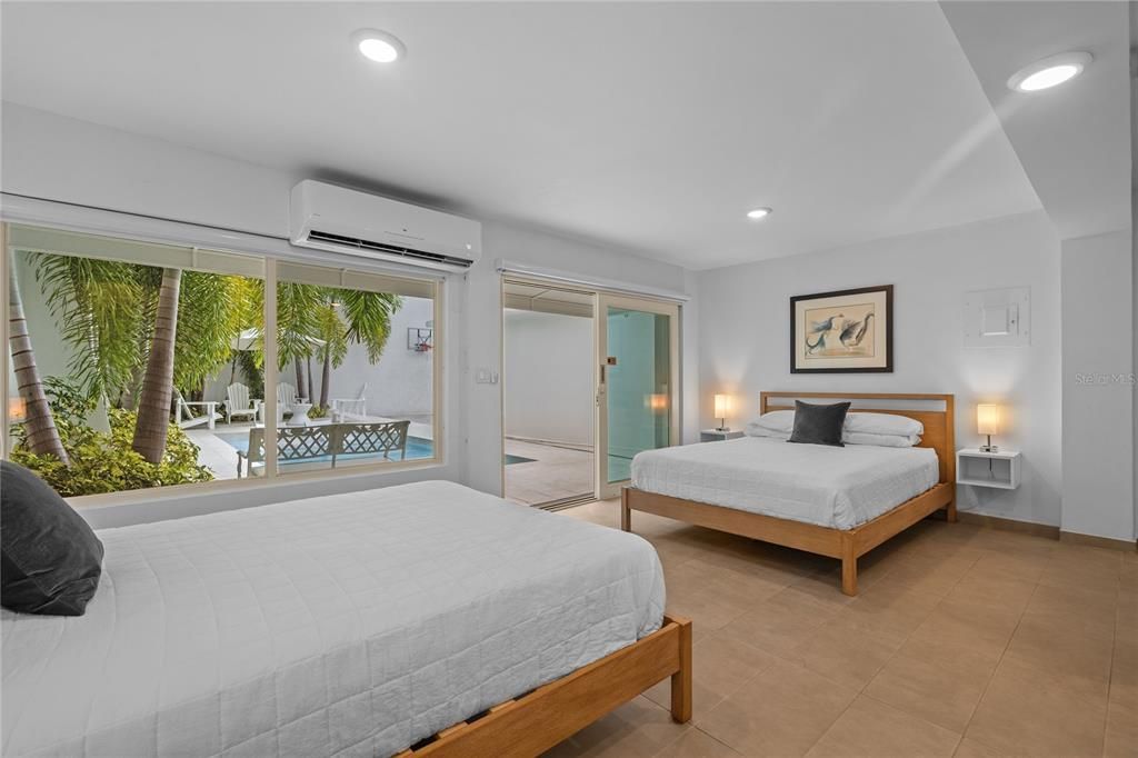 En Renta: $16,000 (5 camas, 3 baños, 3000 Pies cuadrados)