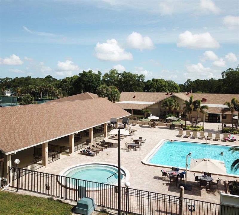 Active With Contract: $170,000 (2 beds, 2 baths, 1000 Square Feet)