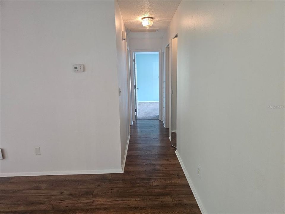 Active With Contract: $170,000 (2 beds, 2 baths, 1000 Square Feet)