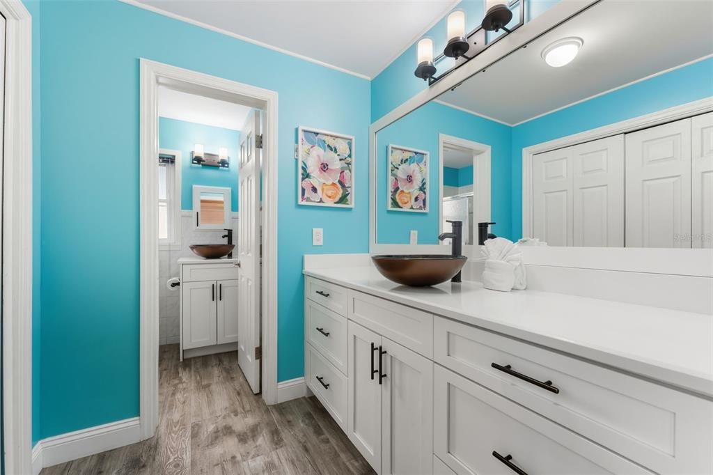 待售: $1,250,000 (3 贝兹, 2 浴室, 1724 平方英尺)