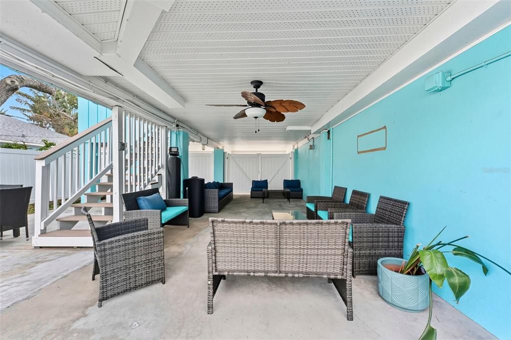 待售: $1,250,000 (3 贝兹, 2 浴室, 1724 平方英尺)