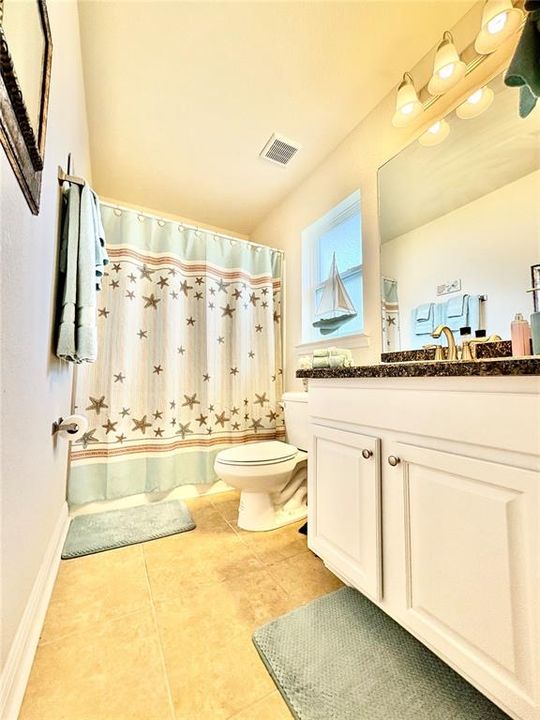 Под контрактом: $339,999 (4 спален, 3 ванн, 2199 Квадратных фут)