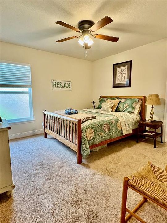 Под контрактом: $339,999 (4 спален, 3 ванн, 2199 Квадратных фут)