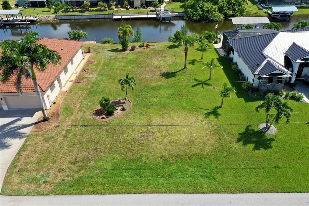 Activo con contrato: $95,000 (0.23 acres)