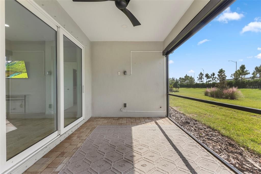 For Sale: $579,900 (2 beds, 2 baths, 1810 Square Feet)