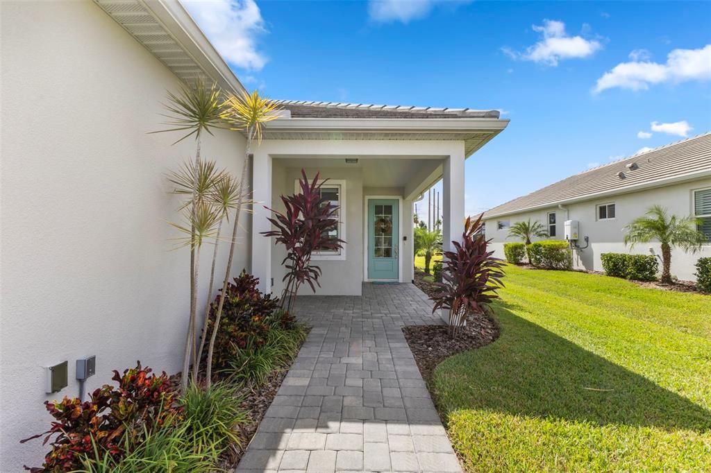 For Sale: $579,900 (2 beds, 2 baths, 1810 Square Feet)