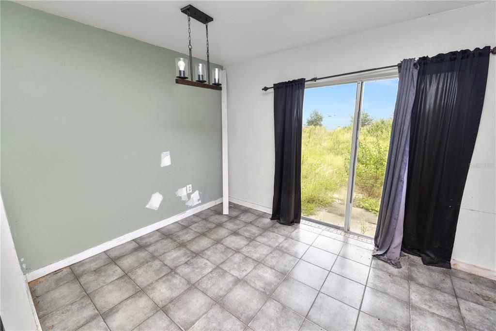 Active With Contract: $115,000 (3 beds, 2 baths, 1448 Square Feet)