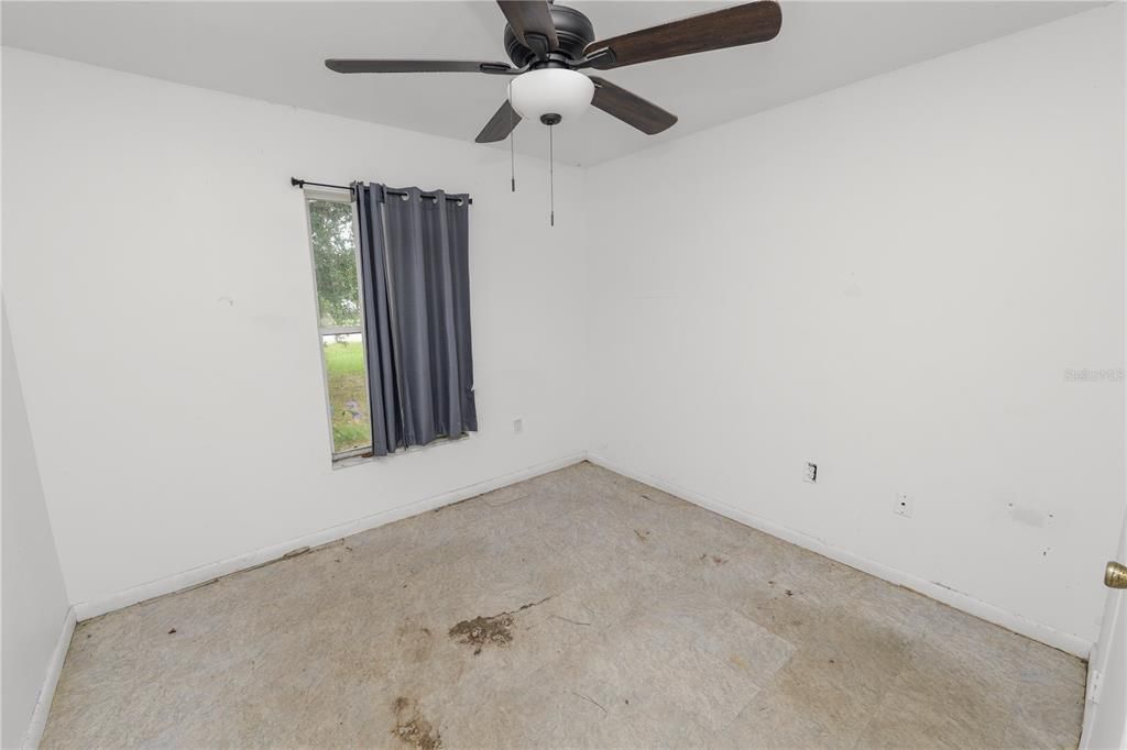 Active With Contract: $115,000 (3 beds, 2 baths, 1448 Square Feet)
