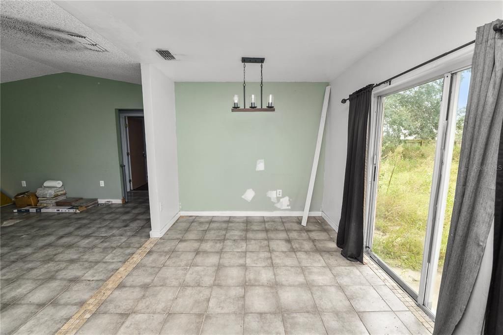 Active With Contract: $115,000 (3 beds, 2 baths, 1448 Square Feet)