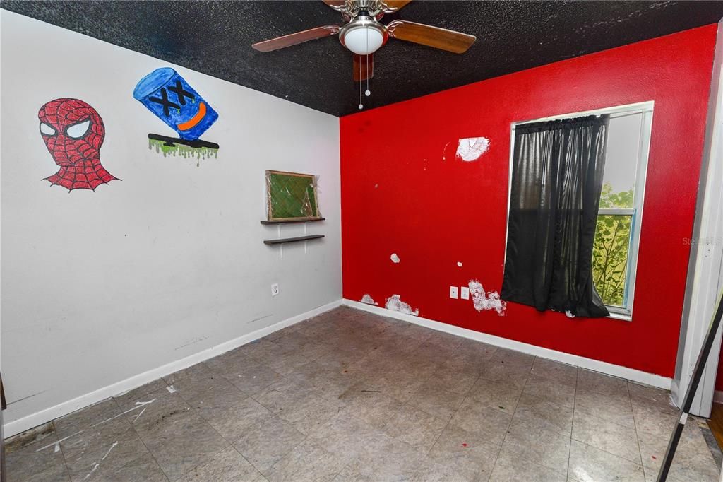 Active With Contract: $115,000 (3 beds, 2 baths, 1448 Square Feet)