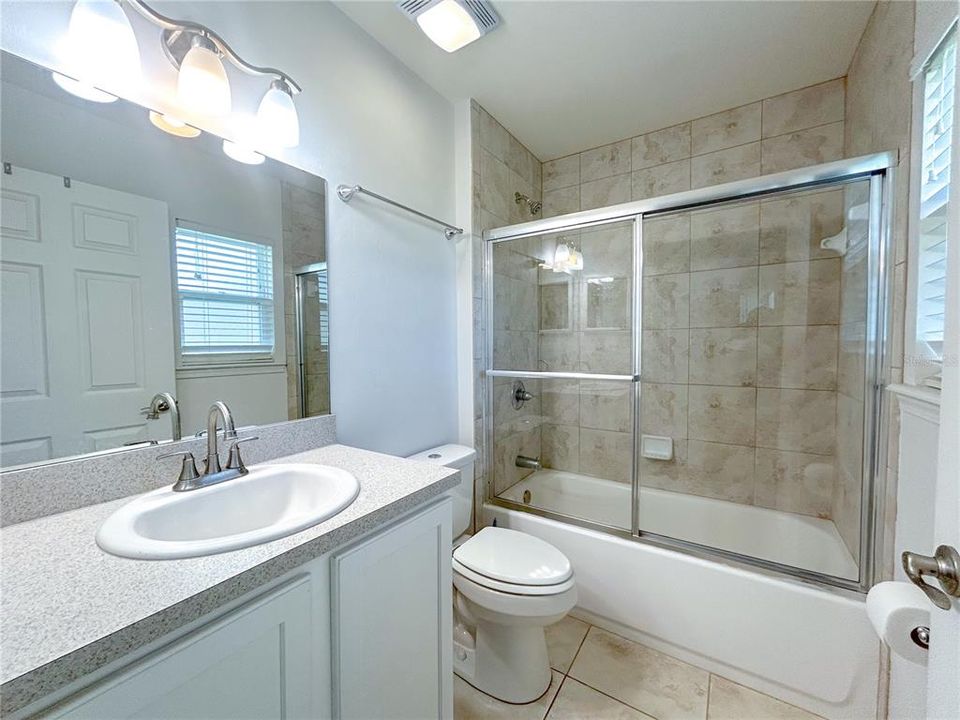 For Rent: $1,950 (3 beds, 2 baths, 1197 Square Feet)