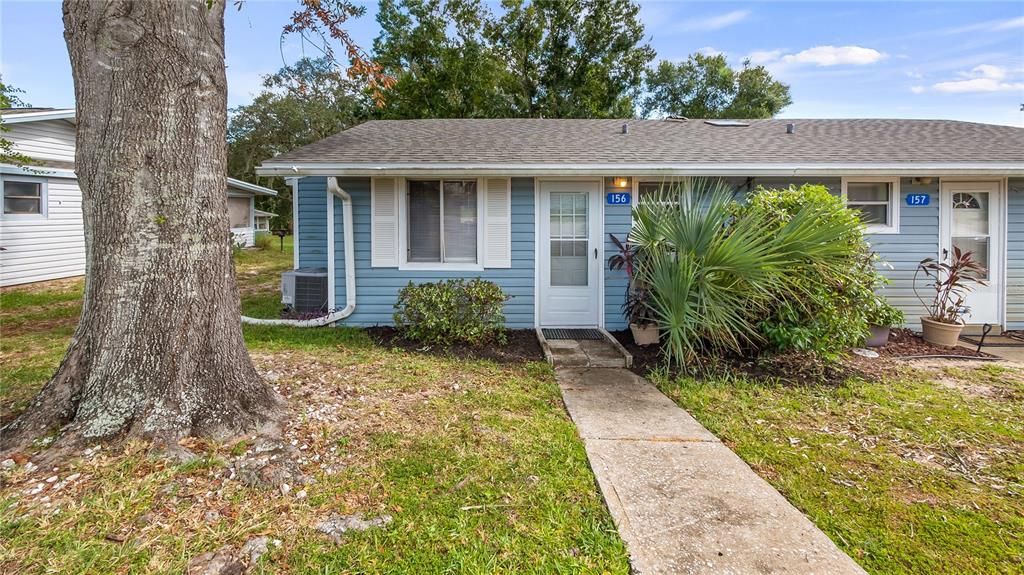 En Venta: $159,900 (2 camas, 2 baños, 796 Pies cuadrados)