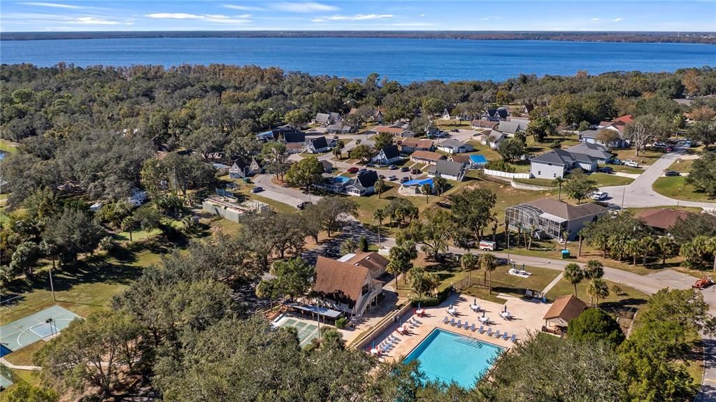 En Venta: $159,900 (2 camas, 2 baños, 796 Pies cuadrados)