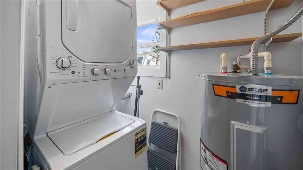 En Venta: $159,900 (2 camas, 2 baños, 796 Pies cuadrados)