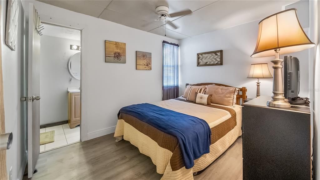 En Venta: $159,900 (2 camas, 2 baños, 796 Pies cuadrados)