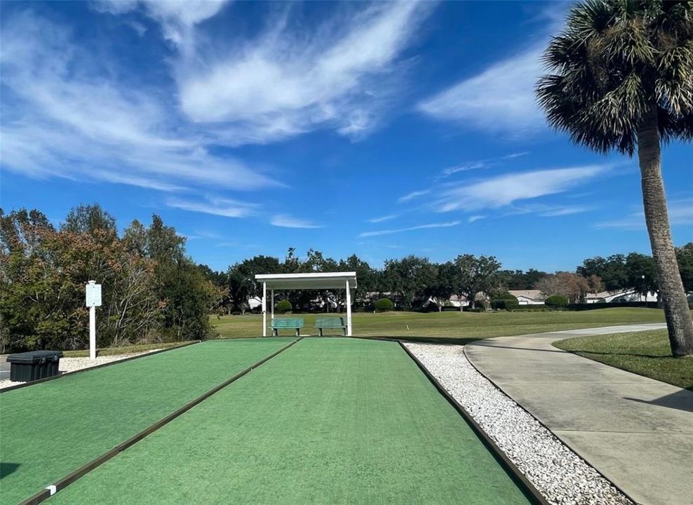 For Sale: $173,000 (2 beds, 1 baths, 708 Square Feet)