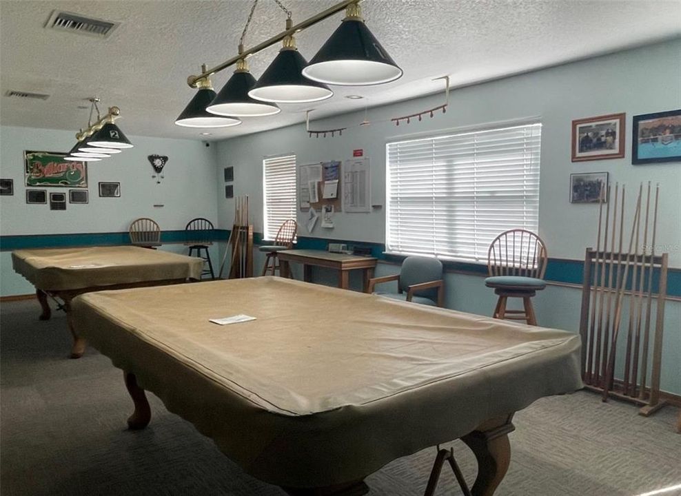 For Sale: $173,000 (2 beds, 1 baths, 708 Square Feet)