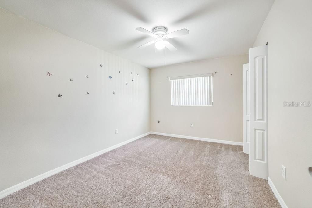 Active With Contract: $254,999 (3 beds, 2 baths, 1428 Square Feet)