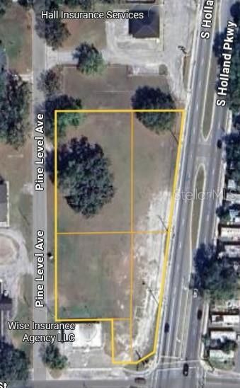 На продажу: $850,000 (0.61 acres)