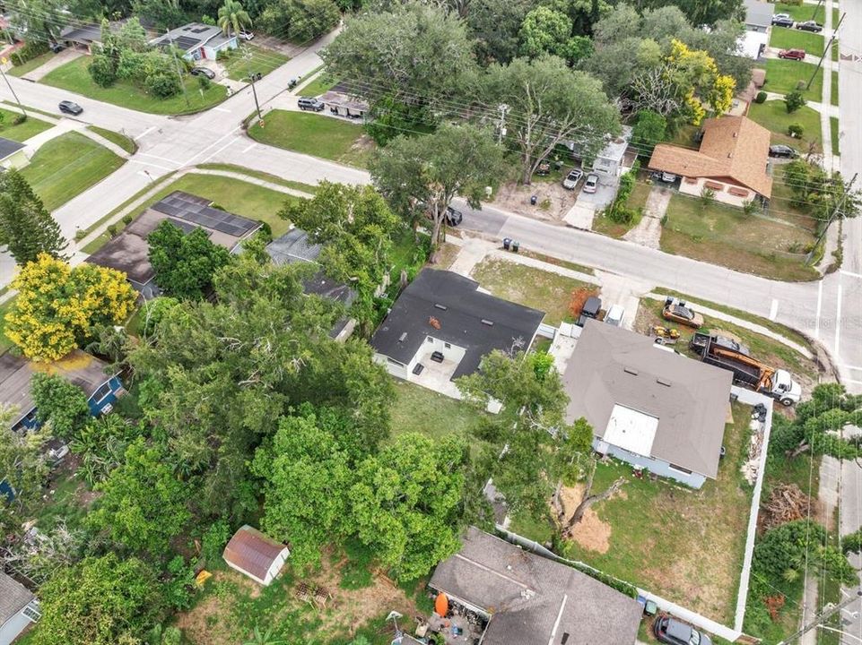 Activo con contrato: $275,000 (3 camas, 1 baños, 1136 Pies cuadrados)