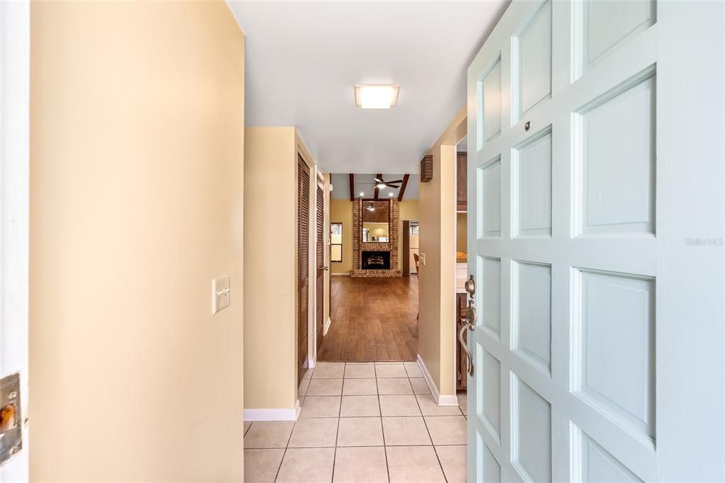 Active With Contract: $219,500 (3 beds, 2 baths, 1675 Square Feet)