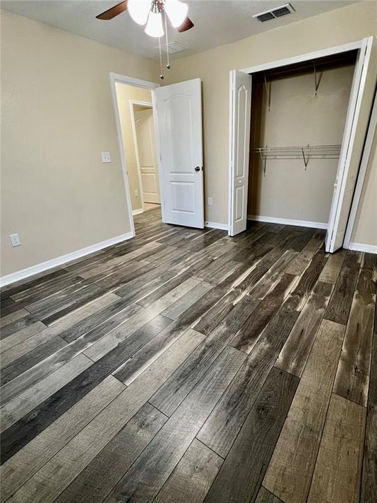 待售: $385,000 (3 贝兹, 2 浴室, 1626 平方英尺)