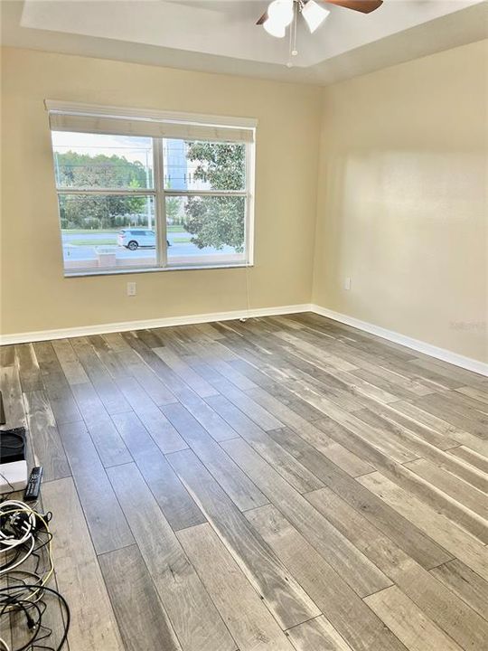 待售: $385,000 (3 贝兹, 2 浴室, 1626 平方英尺)