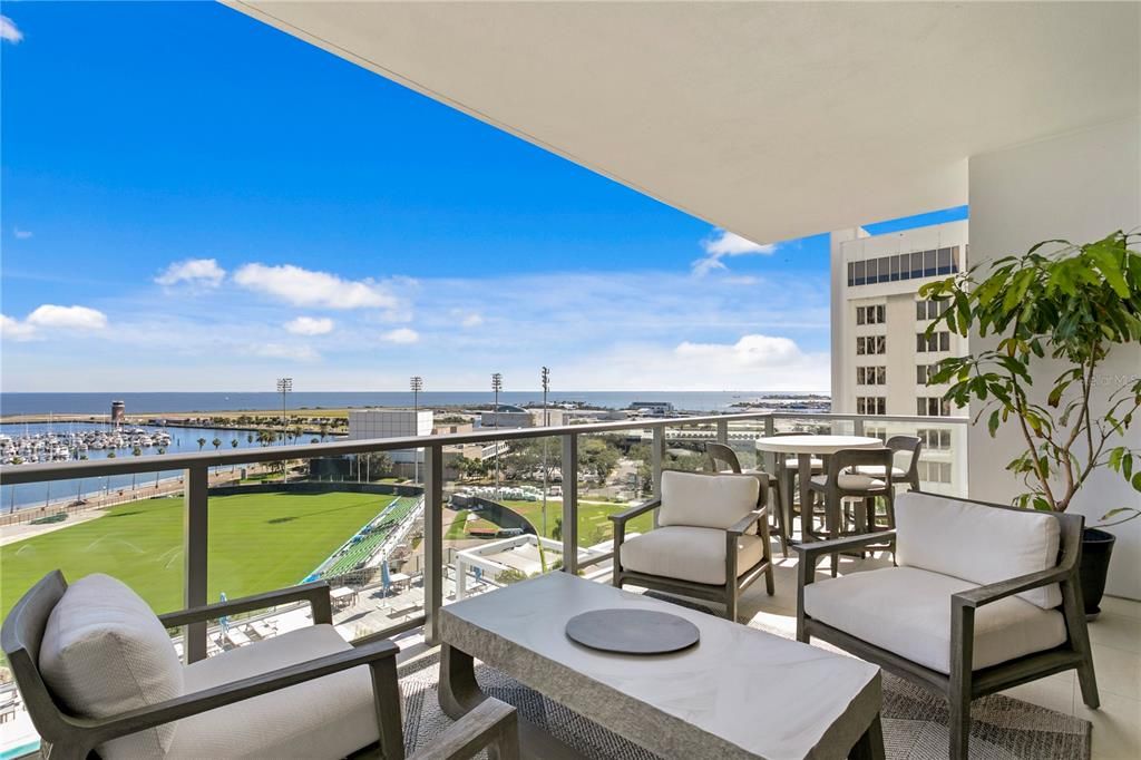 For Sale: $2,450,000 (2 beds, 3 baths, 2006 Square Feet)