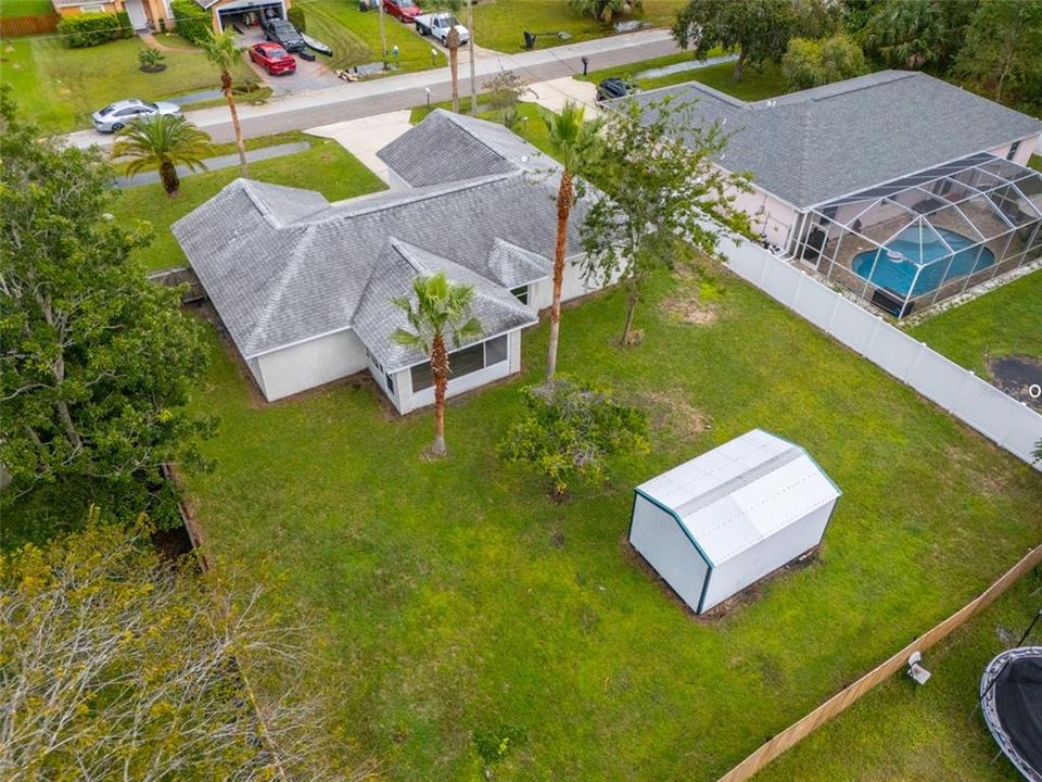 合同活跃: $269,875 (3 贝兹, 2 浴室, 1274 平方英尺)