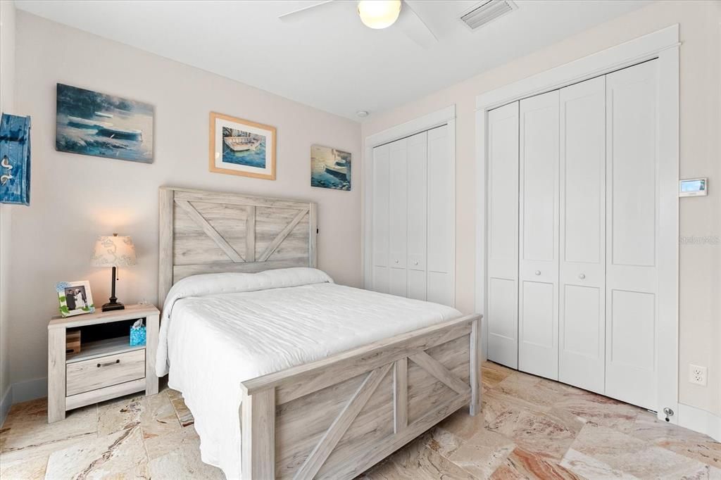 For Sale: $1,100,000 (3 beds, 2 baths, 2349 Square Feet)