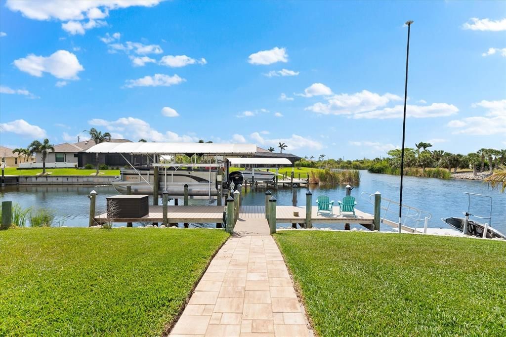 For Sale: $1,100,000 (3 beds, 2 baths, 2349 Square Feet)