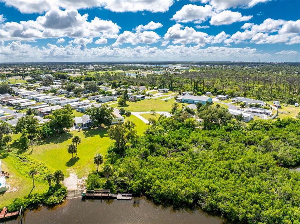 На продажу: $89,900 (0.12 acres)