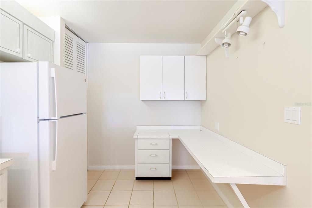 На продажу: $249,900 (1 спален, 2 ванн, 1050 Квадратных фут)