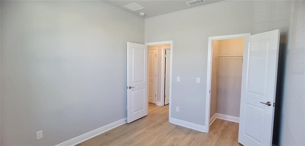 Active With Contract: $2,800 (3 beds, 2 baths, 2018 Square Feet)