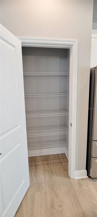 Active With Contract: $2,800 (3 beds, 2 baths, 2018 Square Feet)