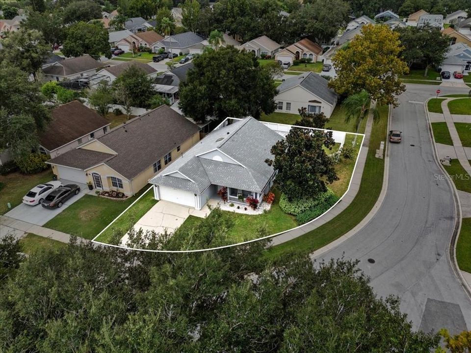 合同活跃: $339,000 (3 贝兹, 2 浴室, 1521 平方英尺)