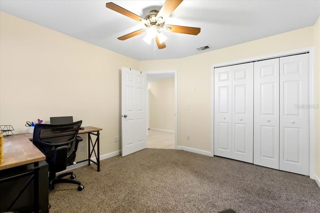 合同活跃: $339,000 (3 贝兹, 2 浴室, 1521 平方英尺)