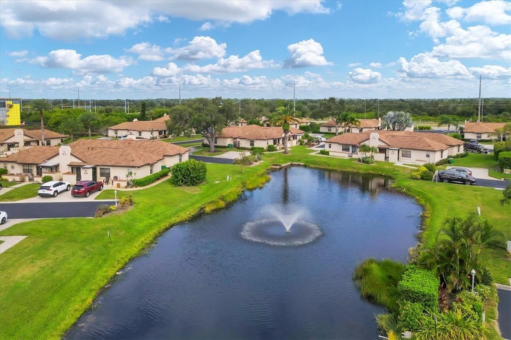 Active With Contract: $129,900 (2 beds, 2 baths, 930 Square Feet)