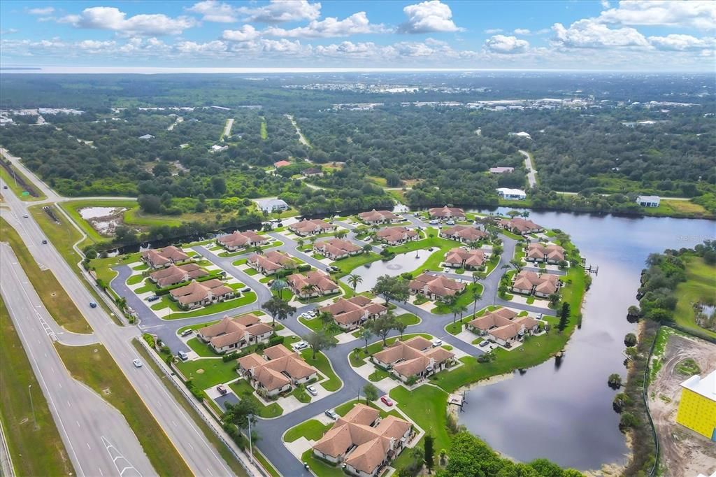 Active With Contract: $129,900 (2 beds, 2 baths, 930 Square Feet)