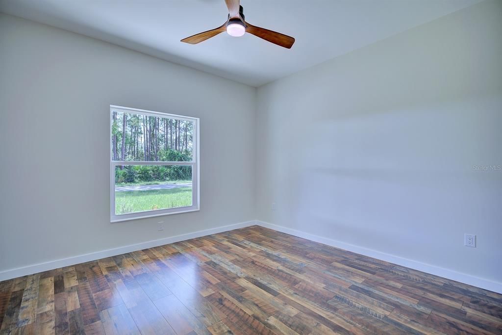 На продажу: $279,000 (2 спален, 2 ванн, 1151 Квадратных фут)