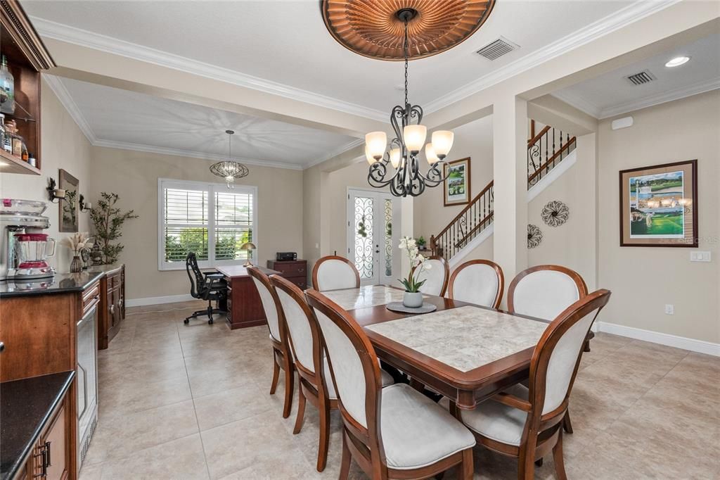 For Sale: $1,085,000 (6 beds, 4 baths, 4109 Square Feet)