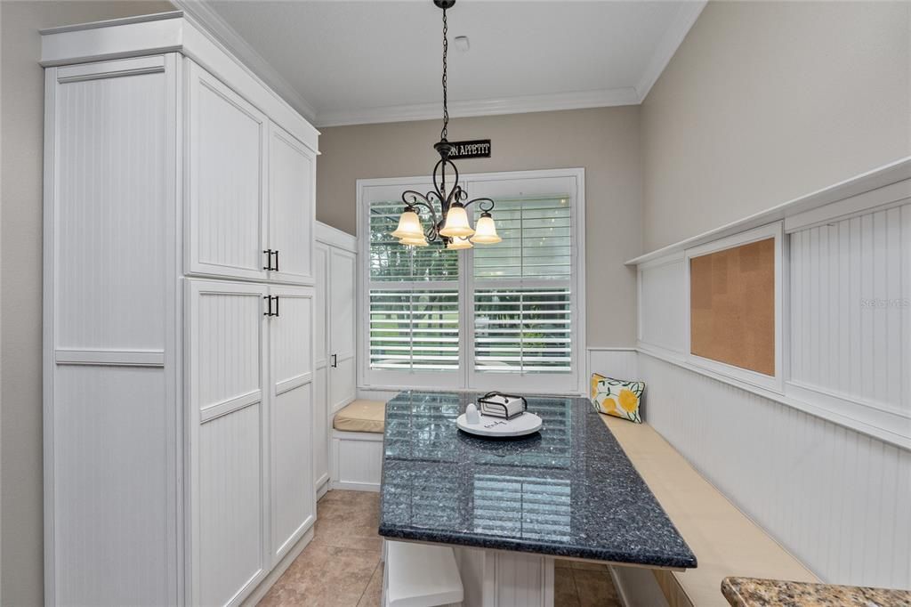 For Sale: $1,085,000 (6 beds, 4 baths, 4109 Square Feet)