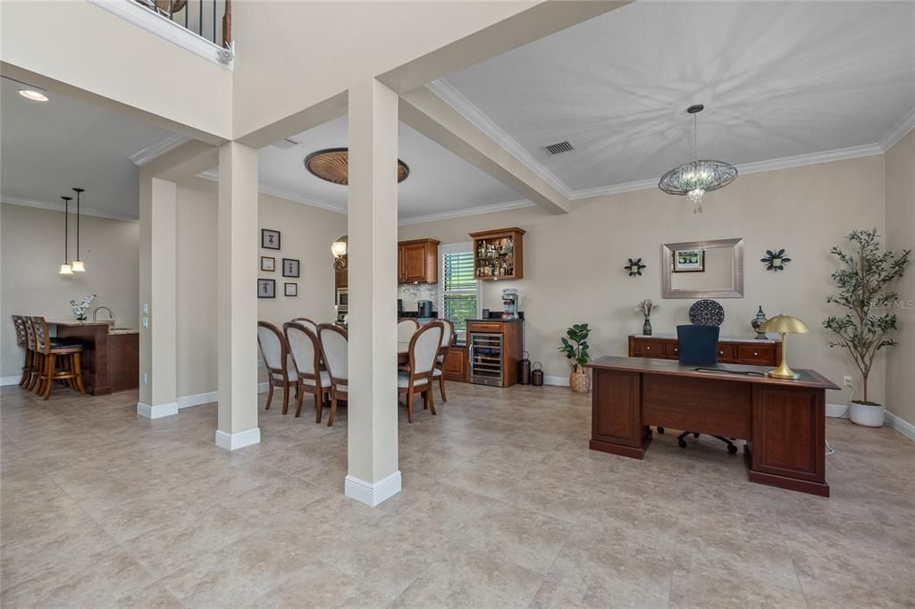 For Sale: $1,085,000 (6 beds, 4 baths, 4109 Square Feet)