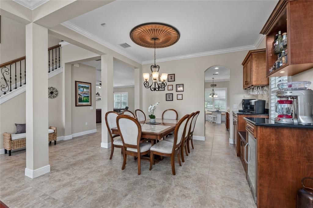 For Sale: $1,085,000 (6 beds, 4 baths, 4109 Square Feet)